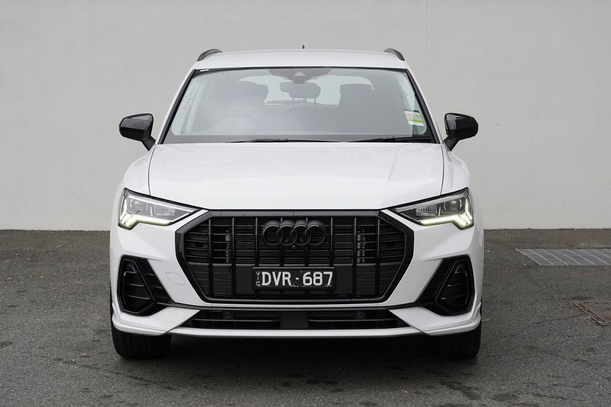 2025 Audi Q3 35 TFSI S line edition F3