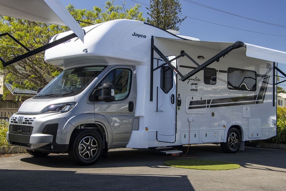 2025 Jayco SIGNATURE MOTORHOME FA.25-3.SG-MY25