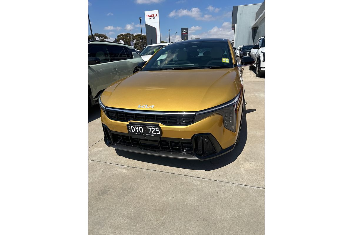 2025 Kia K4 GT-Line CL4m