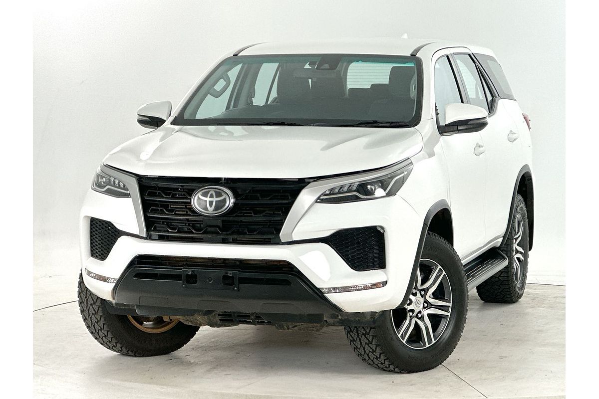 2021 Toyota Fortuner GX GUN156R