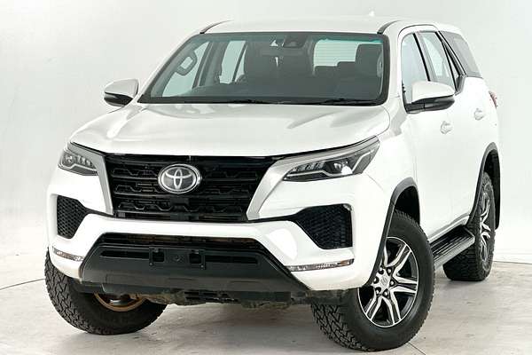 2021 Toyota Fortuner GX GUN156R