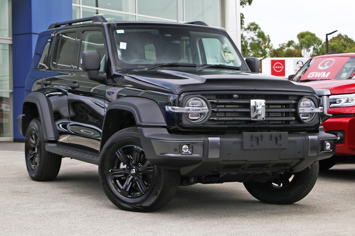 2025 GWM Tank 300 Lux P01