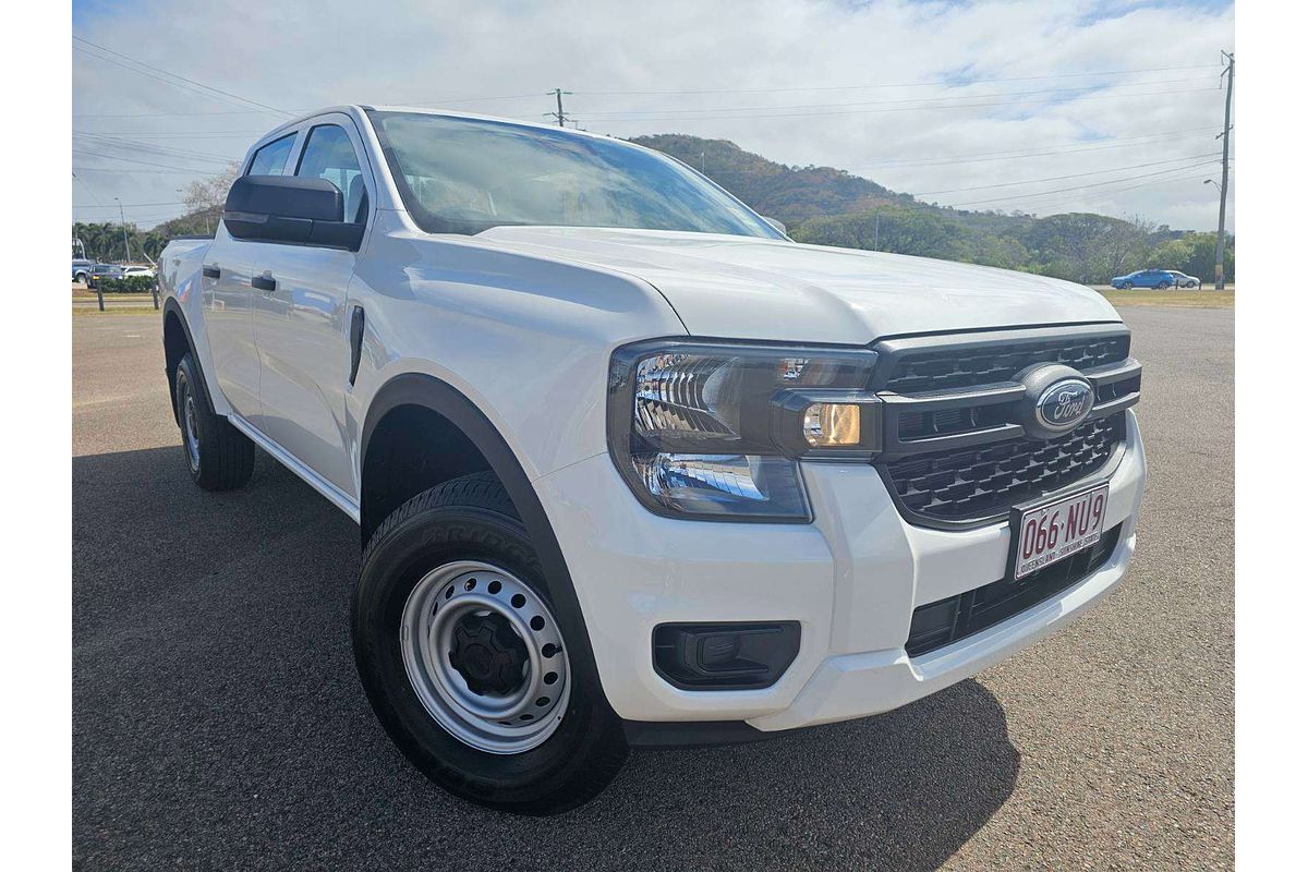 2025 Ford Ranger XL 4X4 2.0L