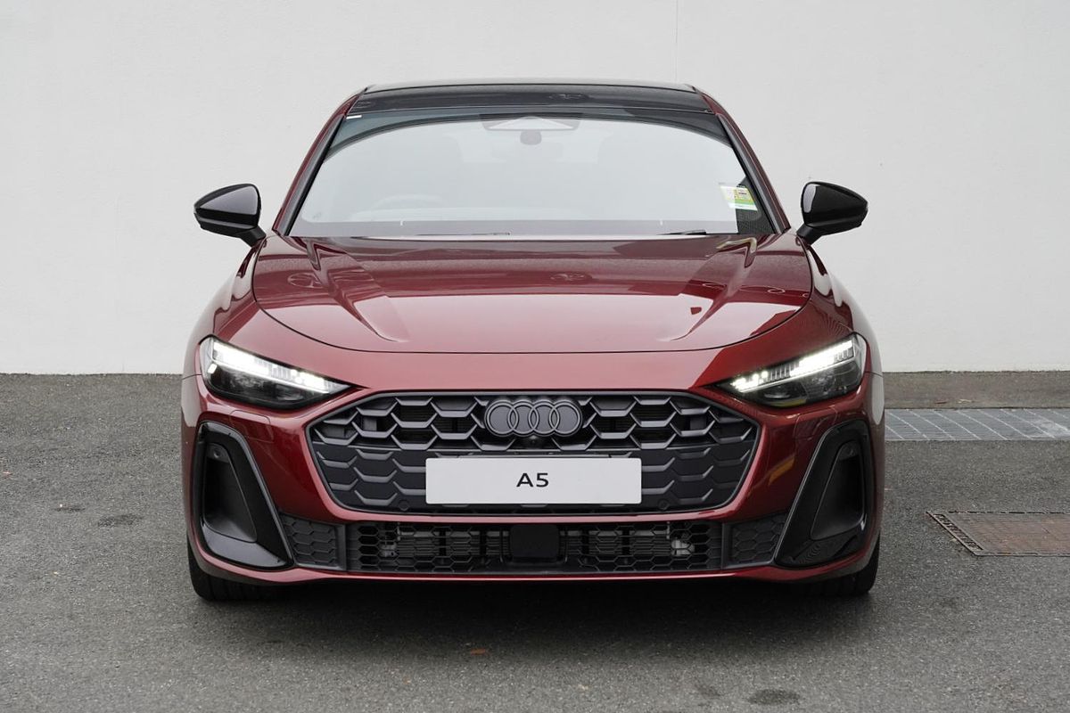 2025 Audi A5 e-hybrid S-Line B10