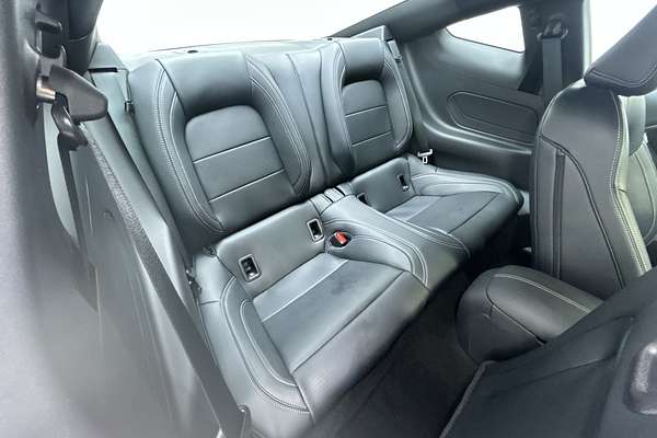 2025 Ford Mustang GT FO thumb-11