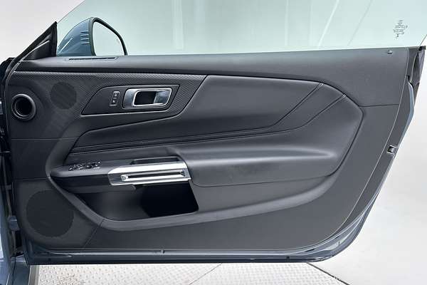 2025 Ford Mustang GT FO thumb-18