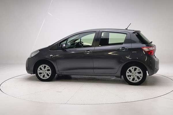 2018 Toyota Yaris Ascent NCP130R thumb-7