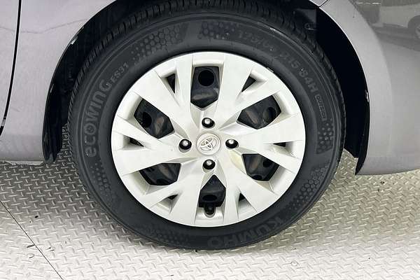 2018 Toyota Yaris Ascent NCP130R thumb-9