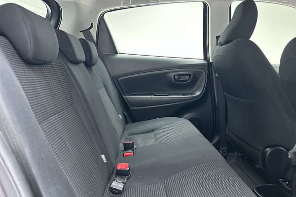 2018 Toyota Yaris Ascent NCP130R thumb-11