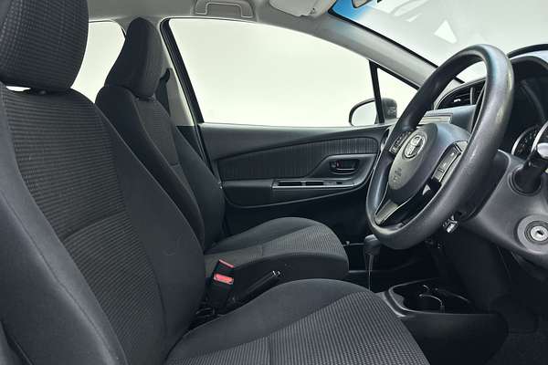 2018 Toyota Yaris Ascent NCP130R thumb-12