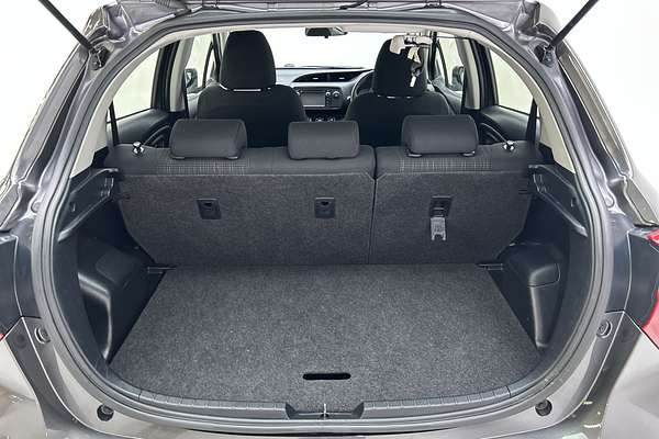 2018 Toyota Yaris Ascent NCP130R thumb-20