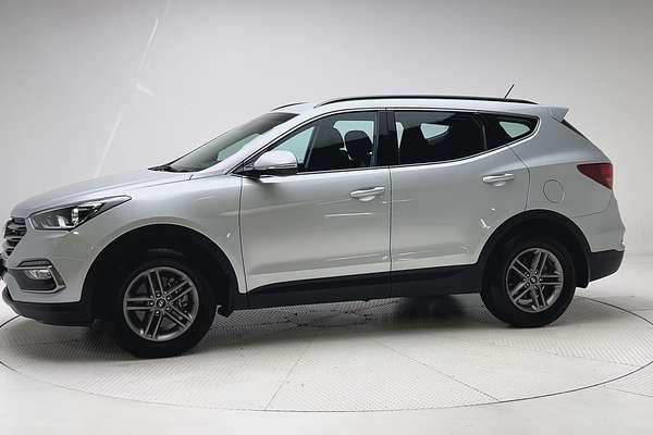 2017 Hyundai Santa Fe Active DM5 Series II thumb-6