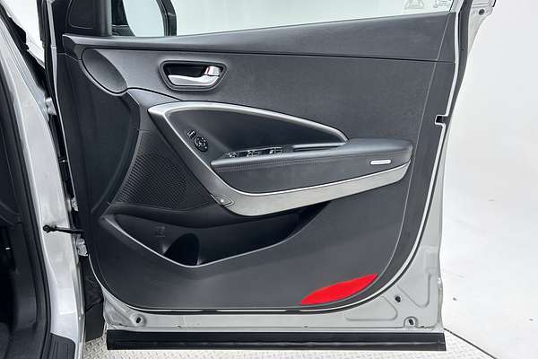 2017 Hyundai Santa Fe Active DM5 Series II thumb-18