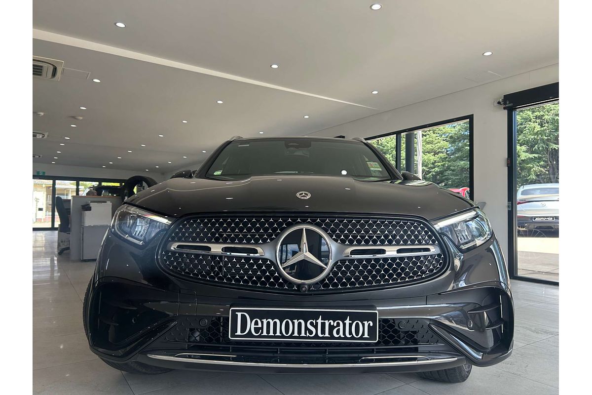 2025 Mercedes-Benz GLC-Class GLC300 X254