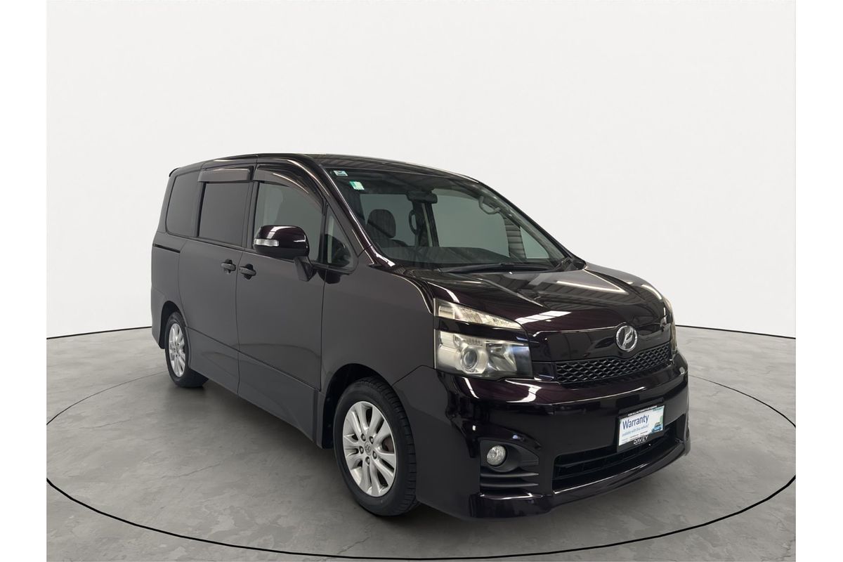 2010 Toyota Voxy ZS Welcab