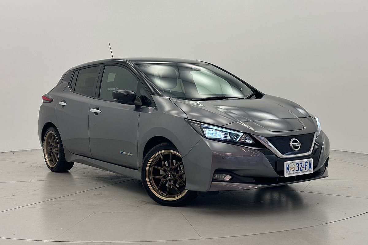 2021 Nissan LEAF ZE1