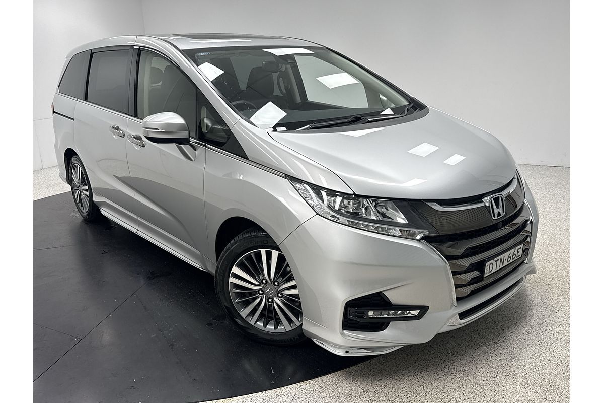 2017 Honda Odyssey VTi-L 5th Gen