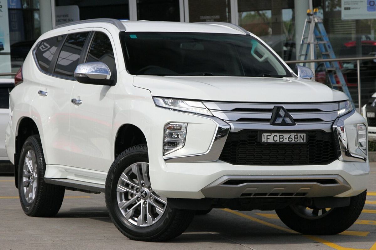 2023 Mitsubishi Pajero Sport GLX QF