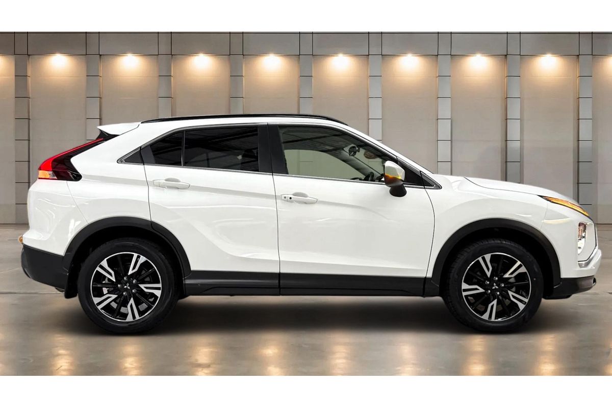 2023 Mitsubishi Eclipse Cross LS YB