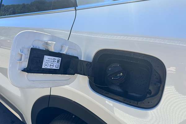 2026 Kia Sorento HEV GT-Line MQ4 PE thumb-10