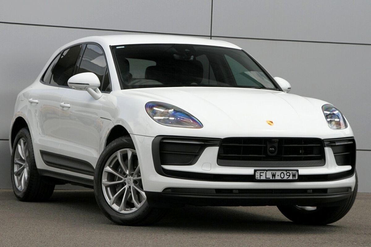2024 Porsche Macan 95B