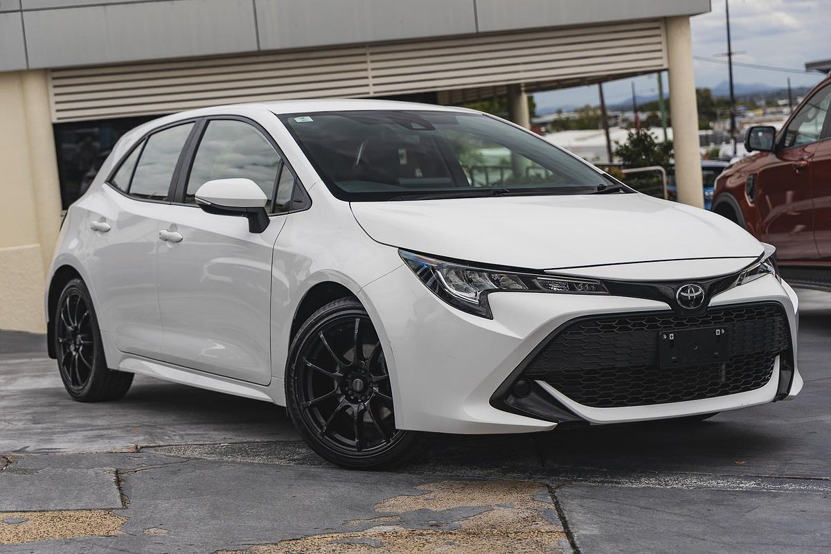 2020 Toyota Corolla Ascent Sport MZEA12R