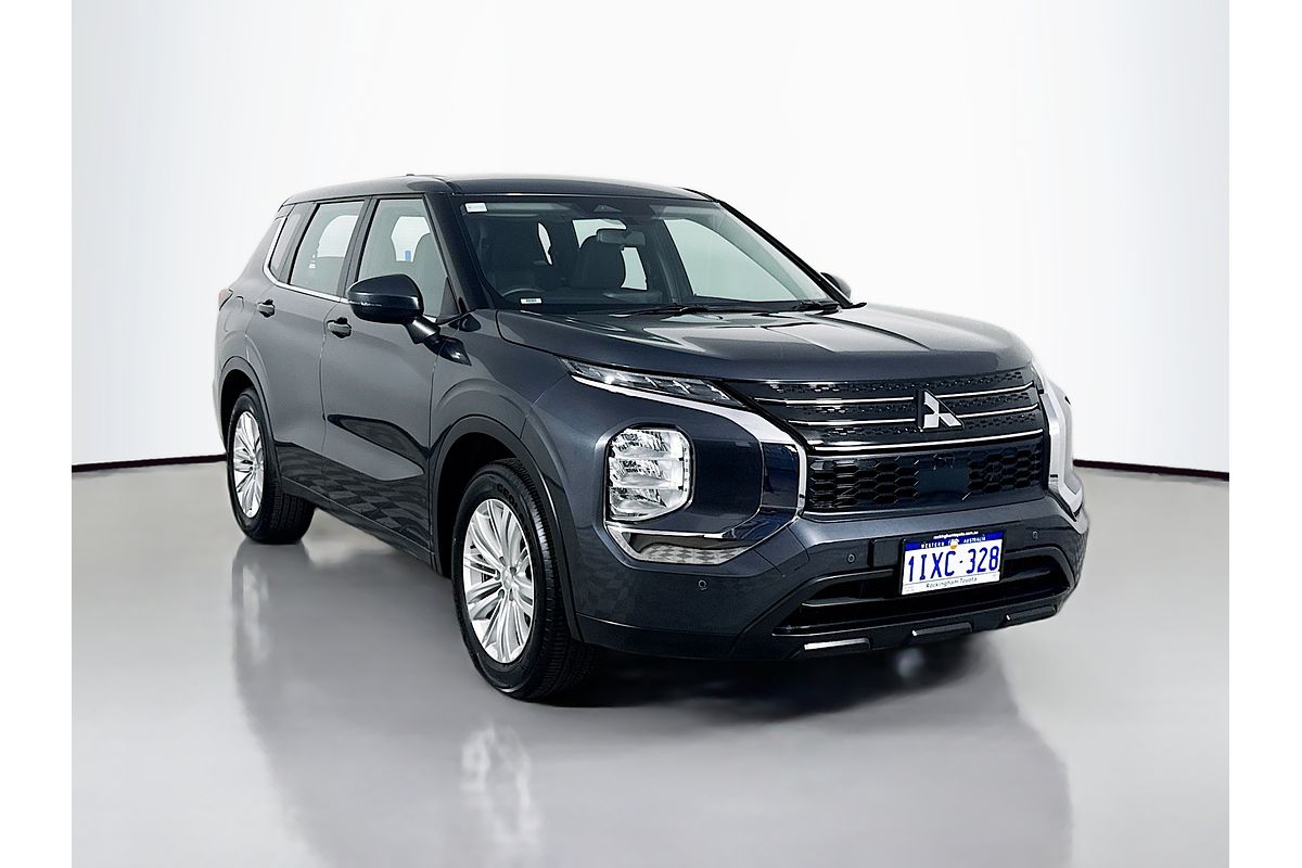 2024 Mitsubishi Outlander ES ZM