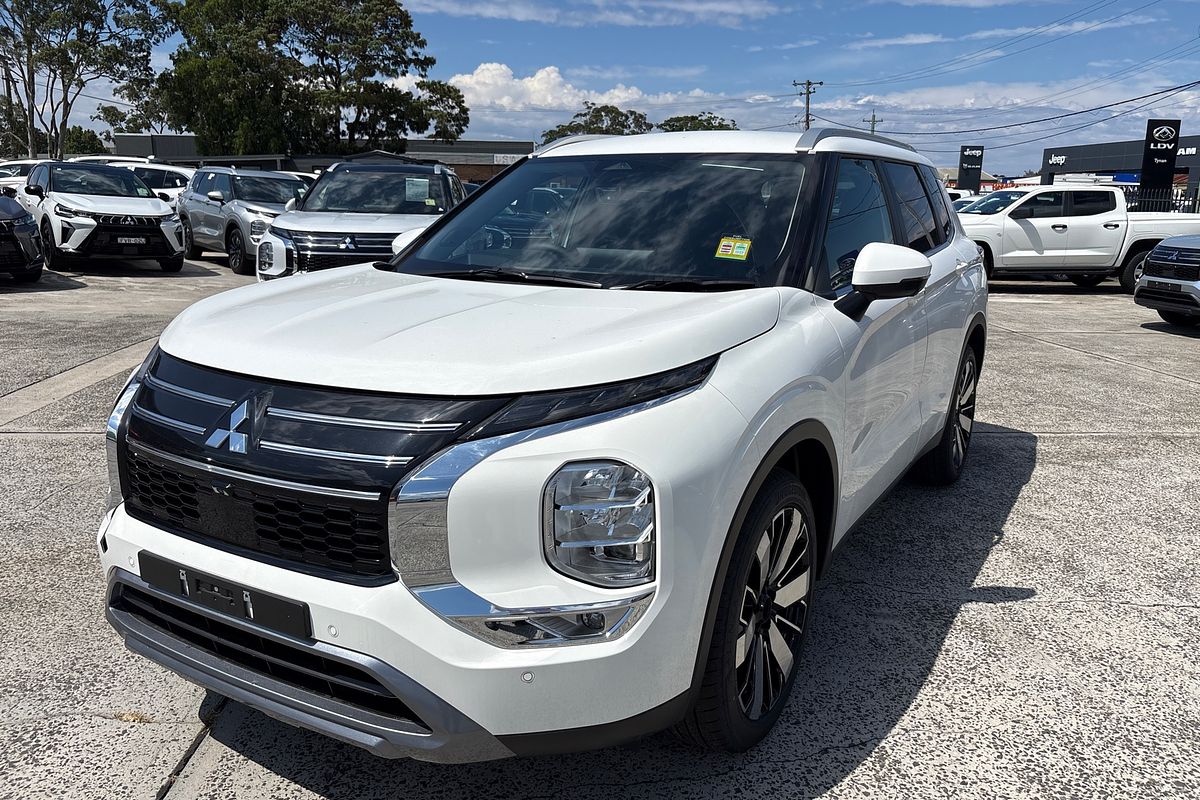 2025 Mitsubishi Outlander Aspire ZM