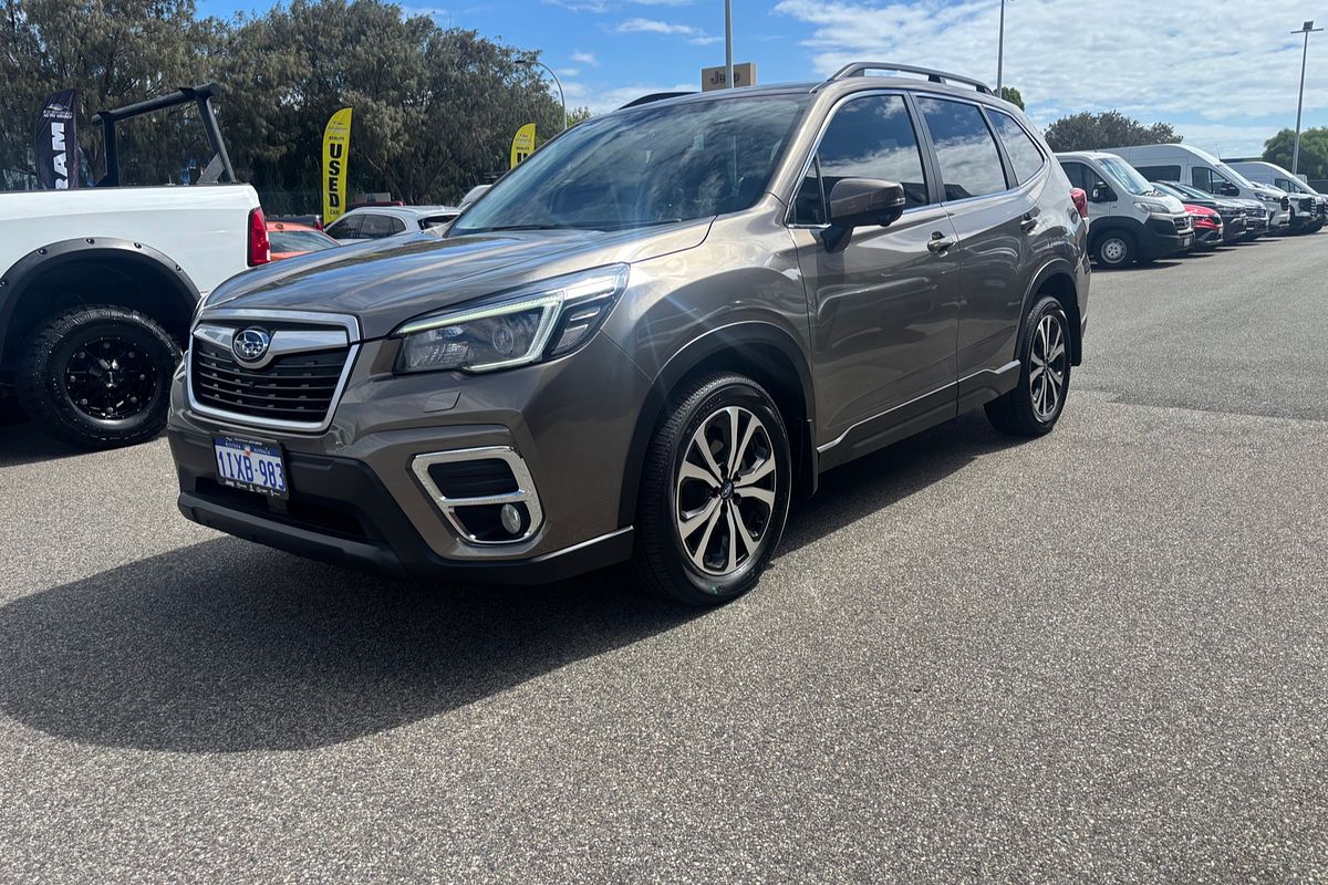 2021 Subaru Forester 2.5i Premium S5