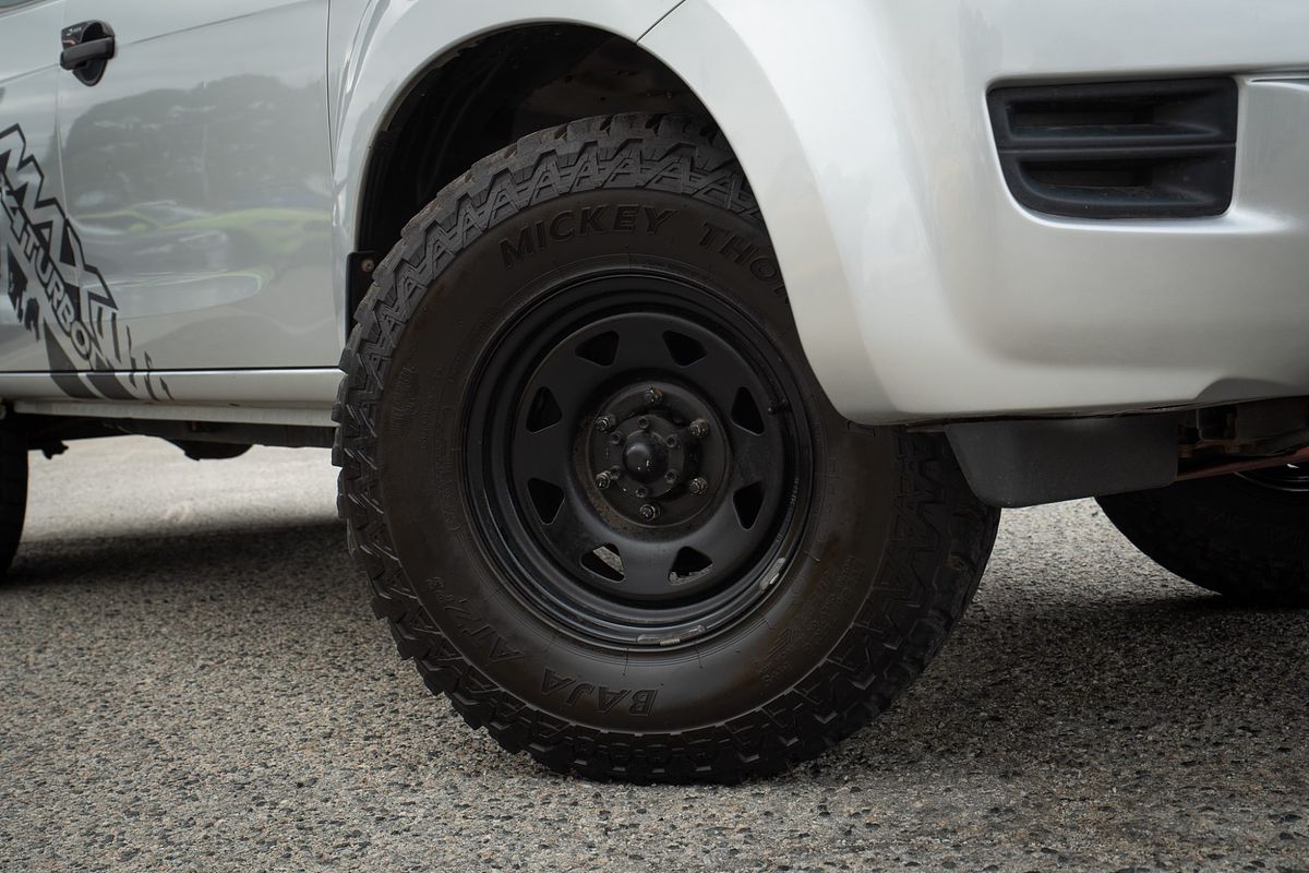 2013 Isuzu D-MAX SX 4X4