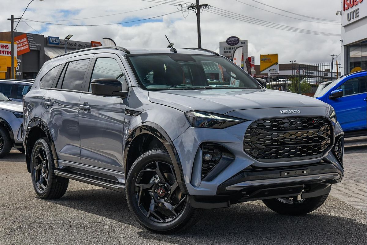 2025 Isuzu MU-X X-TERRAIN