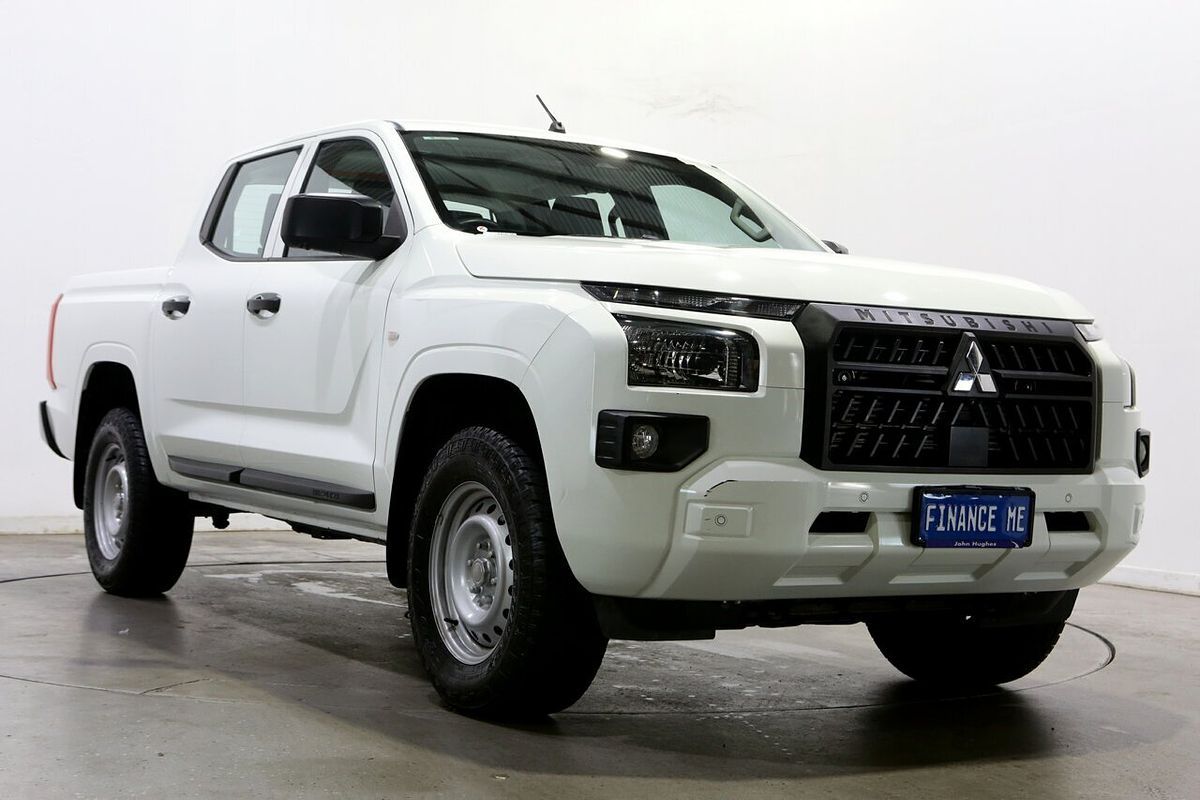 2024 Mitsubishi Triton GLX MV 4X4