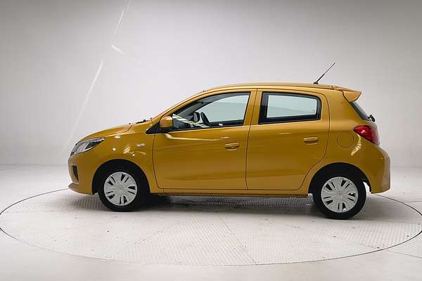 2020 Mitsubishi Mirage ES LB thumb-4