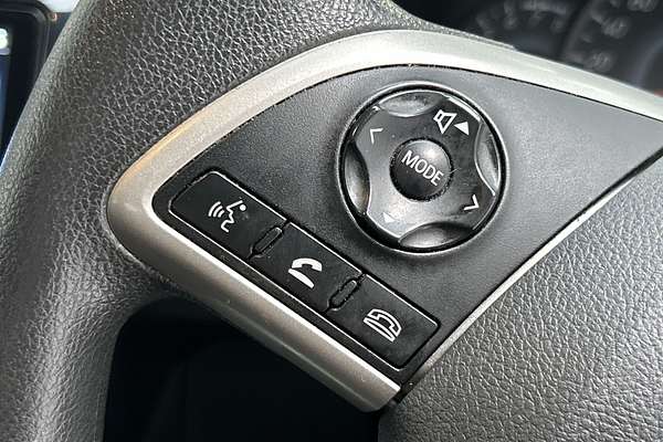 2020 Mitsubishi Mirage ES LB thumb-16