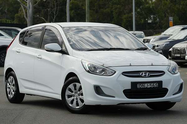 2017 Hyundai Accent Active RB4