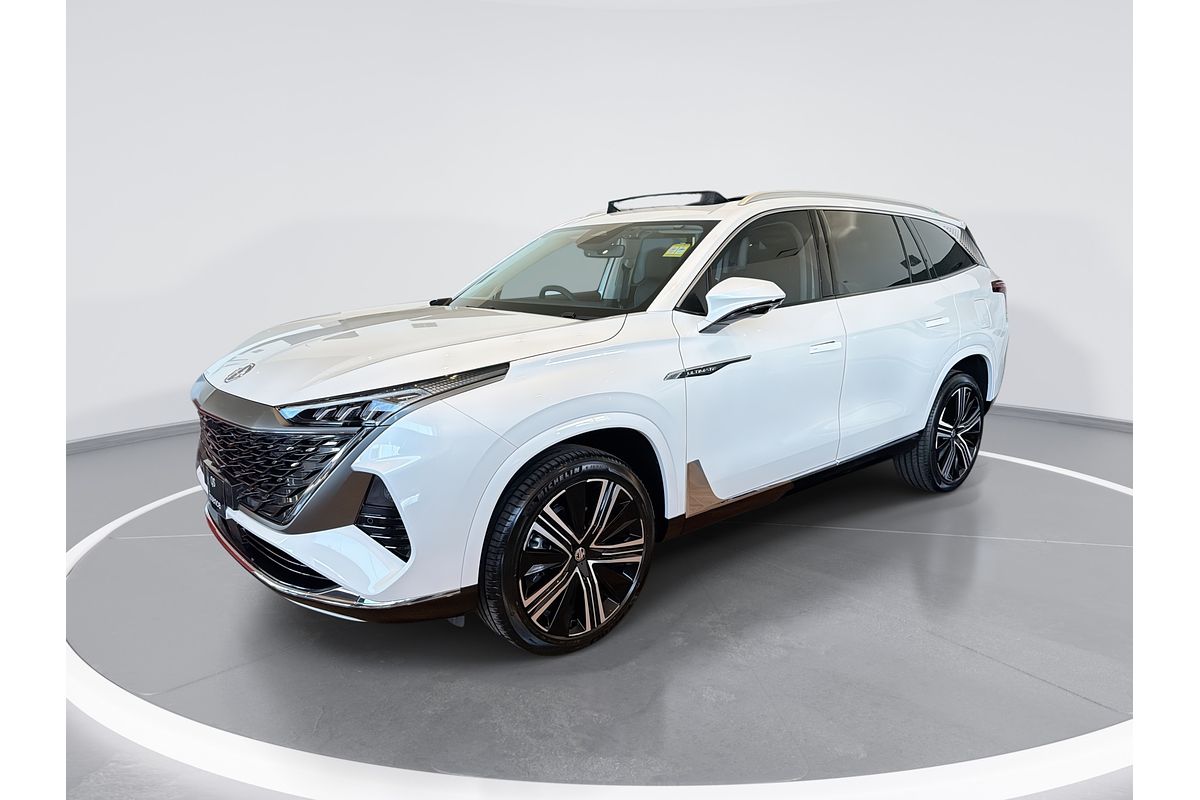 2025 MG QS Essence IS31