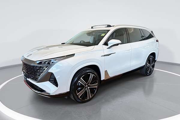 2025 MG QS Essence IS31