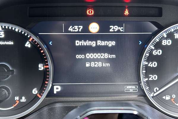 2025 Mitsubishi Triton GLX-R MV 4X4 thumb-13