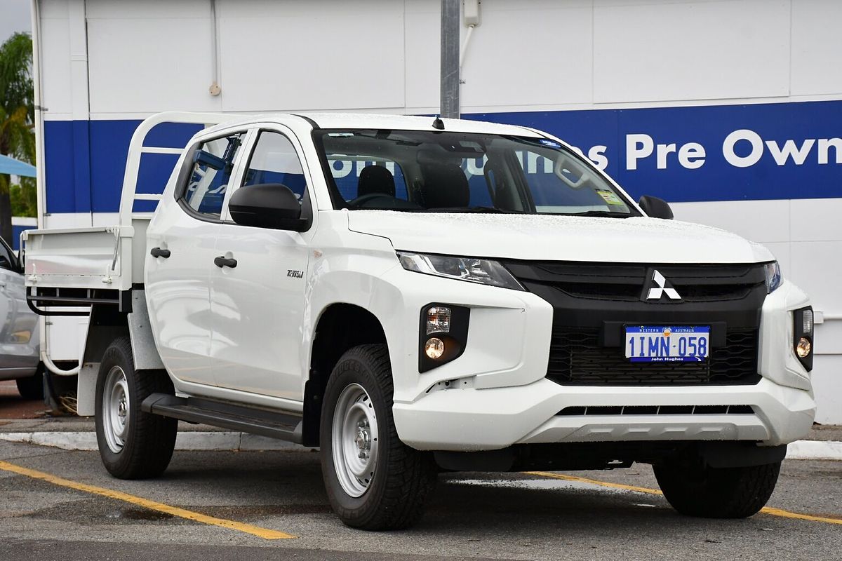 2024 Mitsubishi Triton GLX MR 4X4