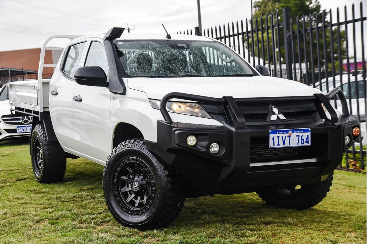 2022 Mitsubishi Triton GLX MR 4X4