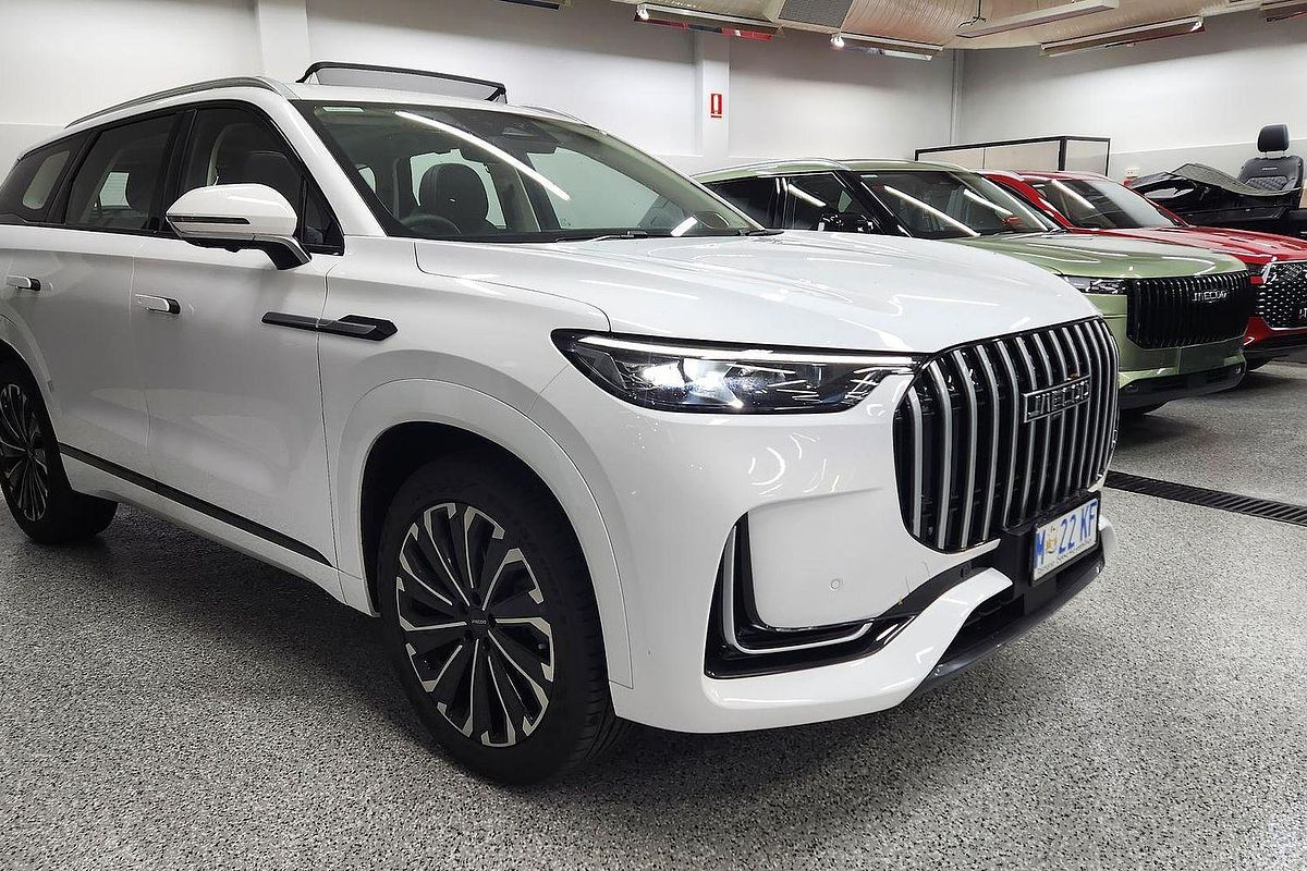 2025 Jaecoo J8 Track