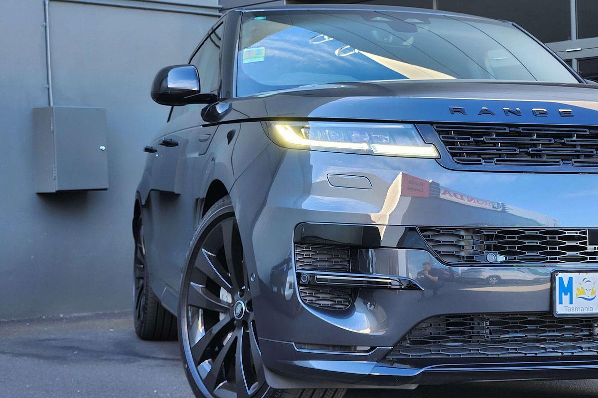2025 Land Rover Range Rover Sport D250 Dynamic SE L461