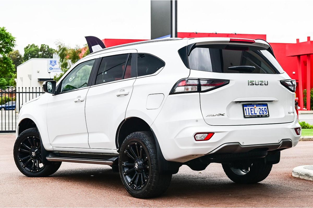 2021 Isuzu MU-X LS-T