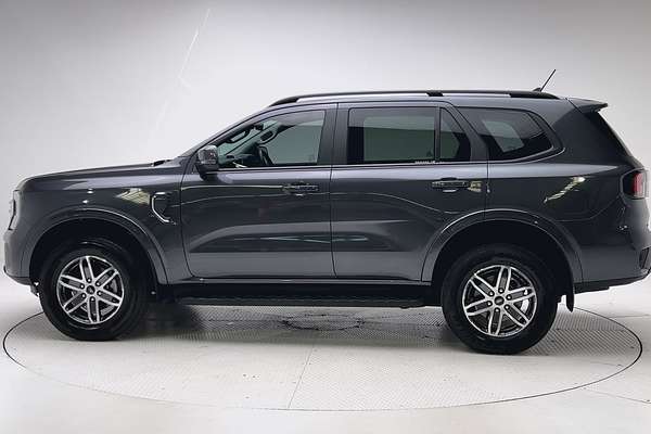 2024 Ford Everest Trend 2.0L thumb-4