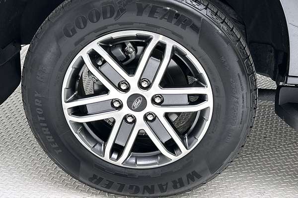 2024 Ford Everest Trend 2.0L thumb-9