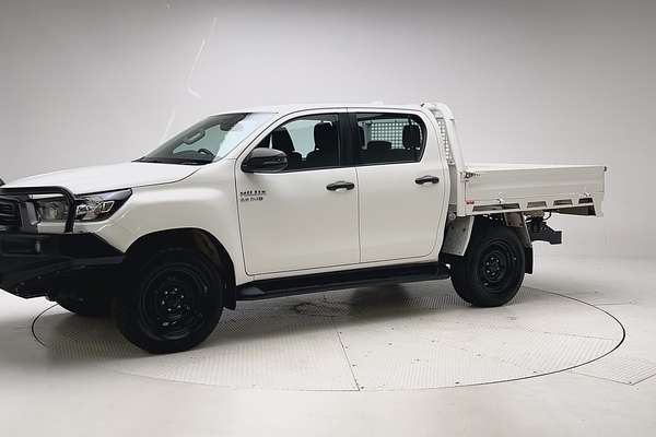 2022 Toyota Hilux SR GUN126R 4X4 thumb-3