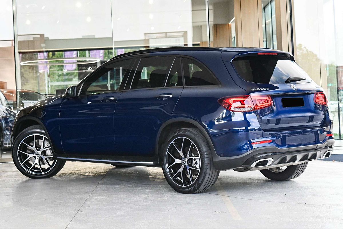 2021 Mercedes-Benz GLC-Class GLC300 X253