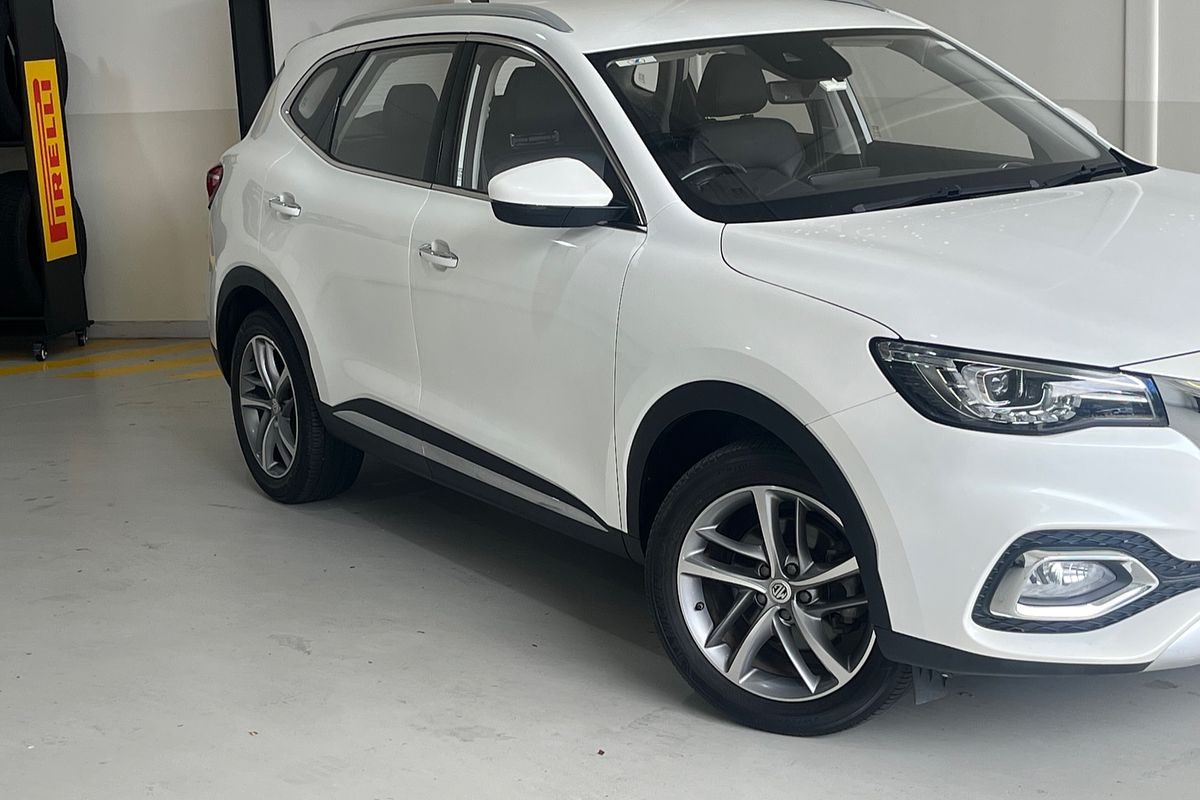 2021 MG HS Excite SAS23