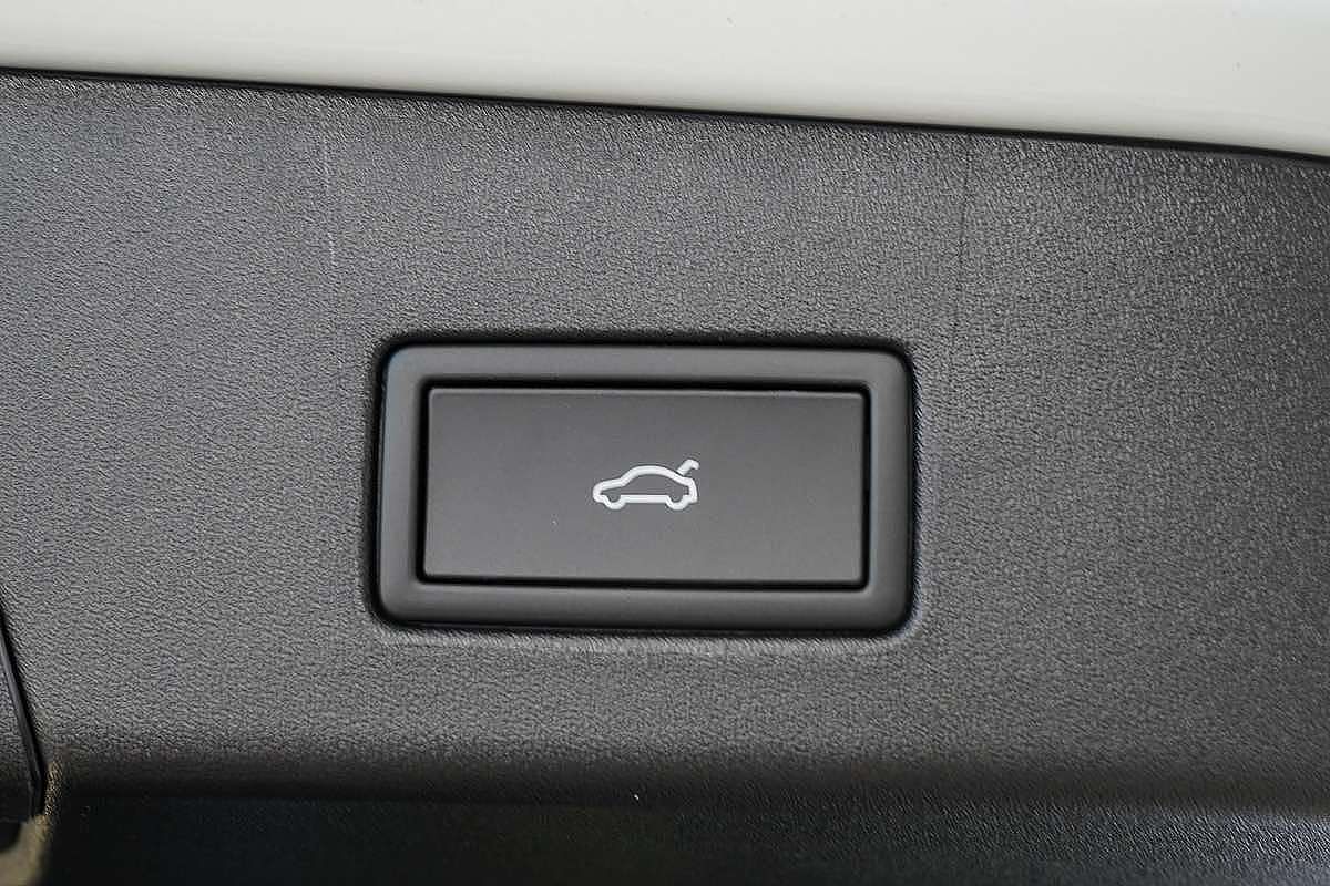 2025 Volkswagen ID.4 GTX E2