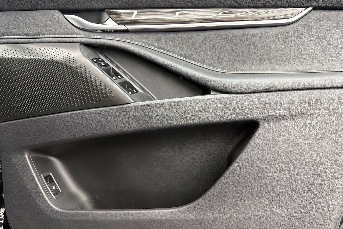 2021 LDV D90 Executive SV9A